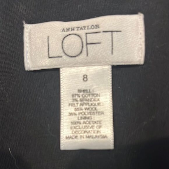 LOFT Women's Tailored Black Blazer-sz 8 - Picture 2 of 5